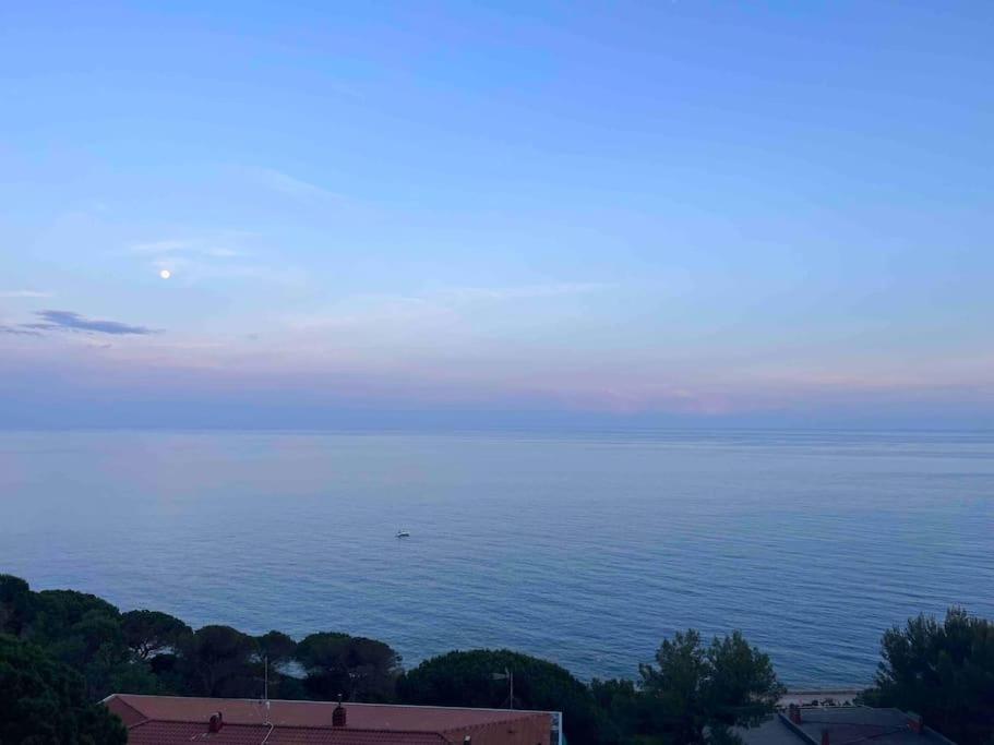 Silenzio E Relax Fronte Mare A Varazze Dış mekan fotoğraf